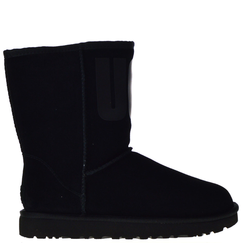 womens black short uggs