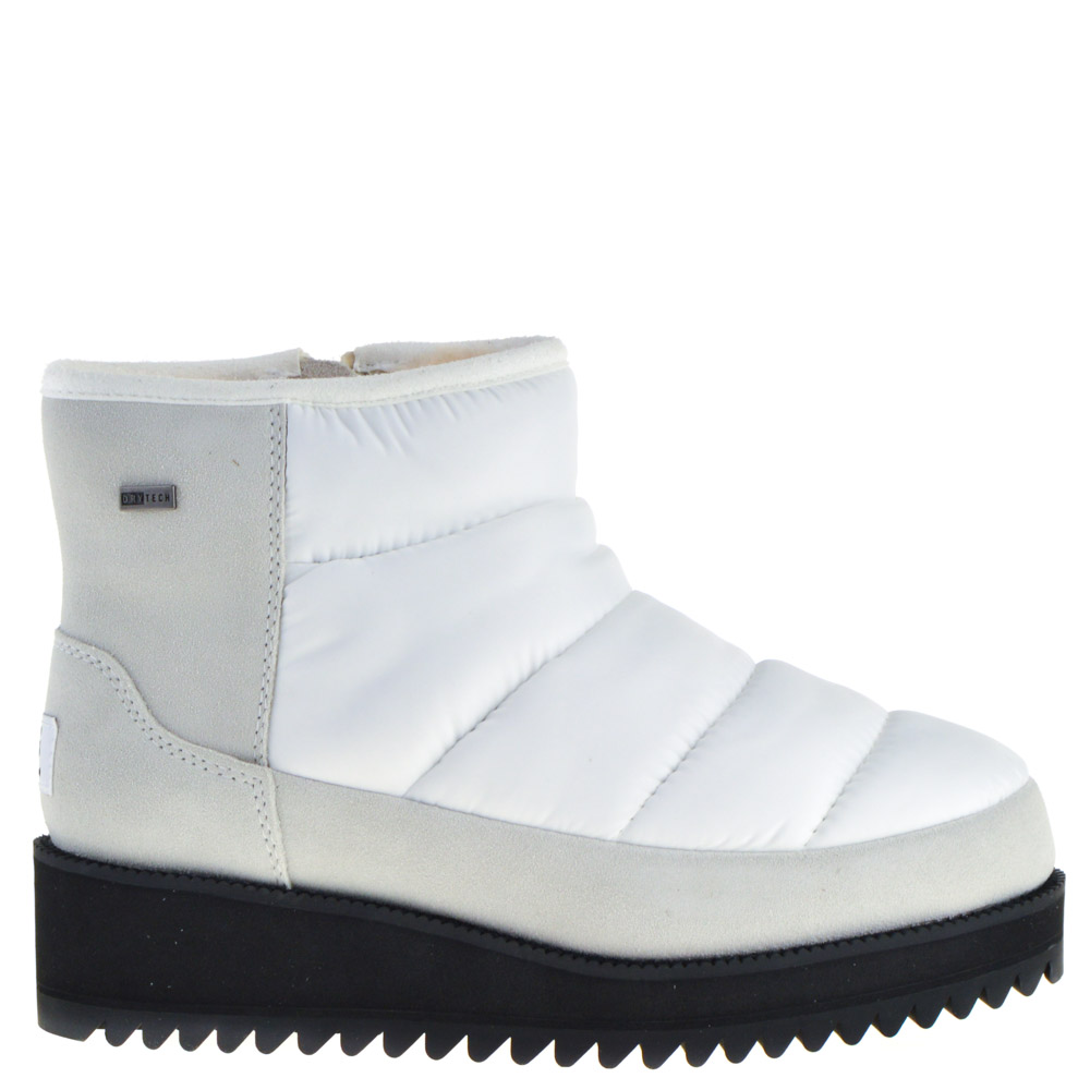 white short boots